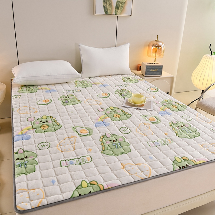 91家纺网 家纺一手货源 找家纺 富威堡家纺 2025新款牛奶绒棉花床护垫可水洗床垫保暖薄床褥学生榻榻米垫子 宝贝奶龙