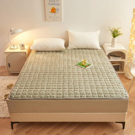91家纺网 家纺一手货源 找家纺 富威堡家纺 2025新款牛奶绒棉花床护垫可水洗床垫保暖薄床褥学生榻榻米垫子 小绿格