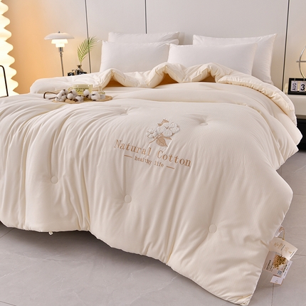 91家纺网 家纺一手货源 找家纺 小牛席业 2024新款婴幼儿A类亲肤舒适柔软刺绣棉花朵朵大豆被冬被被子棉被风格一 棉花朵朵大豆被（米色）