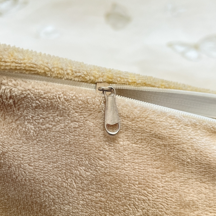 91家纺网 家纺一手货源 找家纺 2025新款田园花卉类印花牛奶绒被套单件 梦蝶