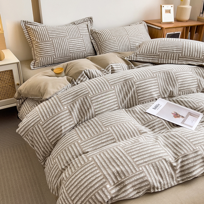 91家纺网 家纺一手货源 找家纺 芃成家纺 2024新款原棉加厚生态磨毛四件套 简约经典