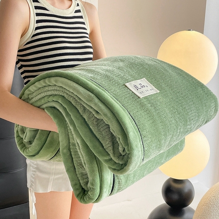 91家纺网 家纺一手货源 找家纺 （总）欧邦 新款提花针织绒拉链款毯子牛奶绒单被套毯三件套