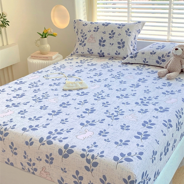 91家纺网 家纺一手货源 找家纺 凯磊 2024新款AB版.生态磨毛印花系列单床笠 蓝枝小兔