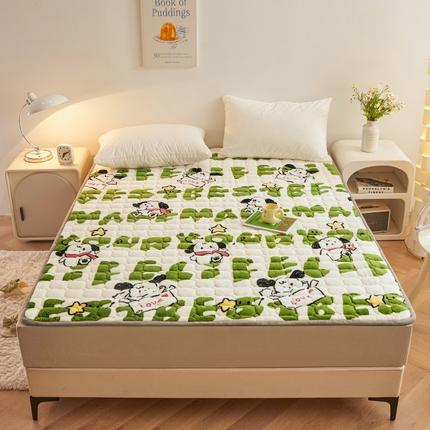 91家纺网 家纺一手货源 找家纺 （总）富威堡家纺 2025新款牛奶绒棉花床护垫可水洗床垫保暖薄床褥学生榻榻米垫子