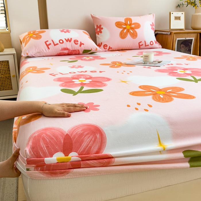 91家纺网 家纺一手货源 找家纺 芃成家纺 2024新款原棉加厚生态磨毛单床笠 秘密花园-粉