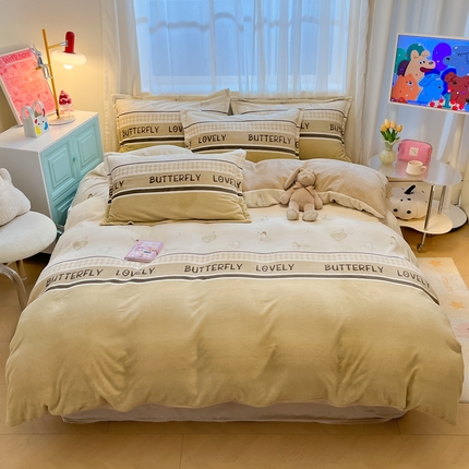 91家纺网 家纺一手货源 找家纺 （总）2025新款田园花卉类印花牛奶绒被套单件