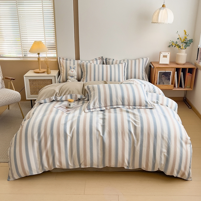 91家纺网 家纺一手货源 找家纺 芃成家纺 2024新款原棉加厚生态磨毛四件套 气质细条