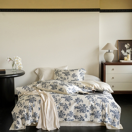 91家纺网 家纺一手货源 找家纺 华超针织 2024新款长绒棉5050数码印花四件套 青花瓷