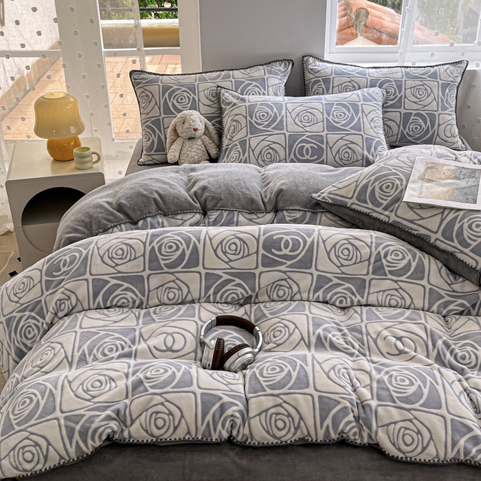 91家纺网 家纺一手货源 找家纺 （总）晚依家纺 2024新款230g全消光牛奶绒四件套