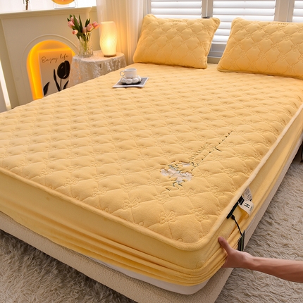 91家纺网 家纺一手货源 找家纺 好眠好梦家纺 2024新款A类宝宝绒床笠-百合花开 暖黄