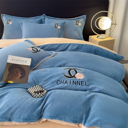 91家纺网 家纺一手货源 找家纺 （总）灰鲸 2025新款A类牛奶绒轻奢刺绣四件套