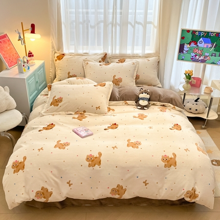 91家纺网 家纺一手货源 找家纺 （总）2025新款田园花卉类印花牛奶绒被套单件