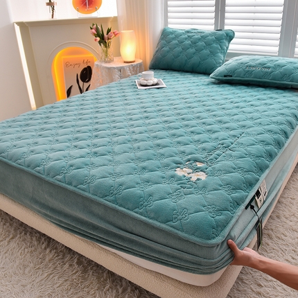 91家纺网 家纺一手货源 找家纺 好眠好梦家纺 2024新款A类宝宝绒床笠-百合花开 雾兰