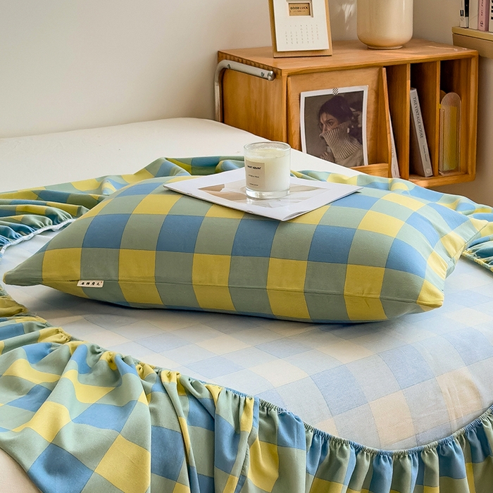 91家纺网 家纺一手货源 找家纺 芃成家纺 2024新款原棉加厚生态磨毛单枕套 蓝黄中格