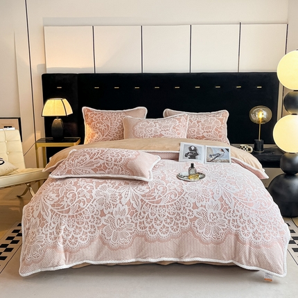 91家纺网 家纺一手货源 找家纺 首选家纺 2024新款A类立体雕花绒牛奶绒婴儿绒四件套欧式情怀