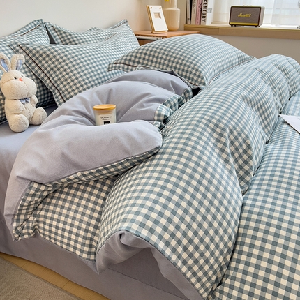芃成家纺 2024新款原棉加厚生态磨毛单被套 幸运小格-蓝