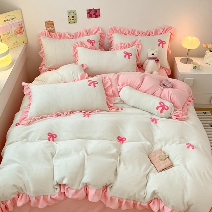 丝印良品 2024秋冬韩版公主风牛奶绒四件套 礼物