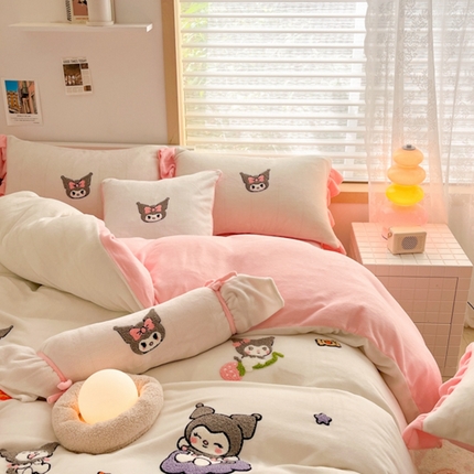 丝印良品 2024秋冬卡通毛巾绣牛奶绒四件套 甜心-白