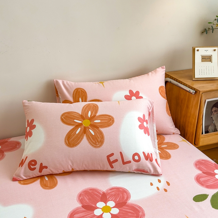 91家纺网 家纺一手货源 找家纺 芃成家纺 2024新款原棉加厚生态磨毛单枕套 秘密花园-粉