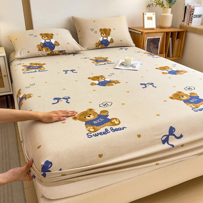 91家纺网 家纺一手货源 找家纺 芃成家纺 2024新款原棉加厚生态磨毛单床笠 绅士熊