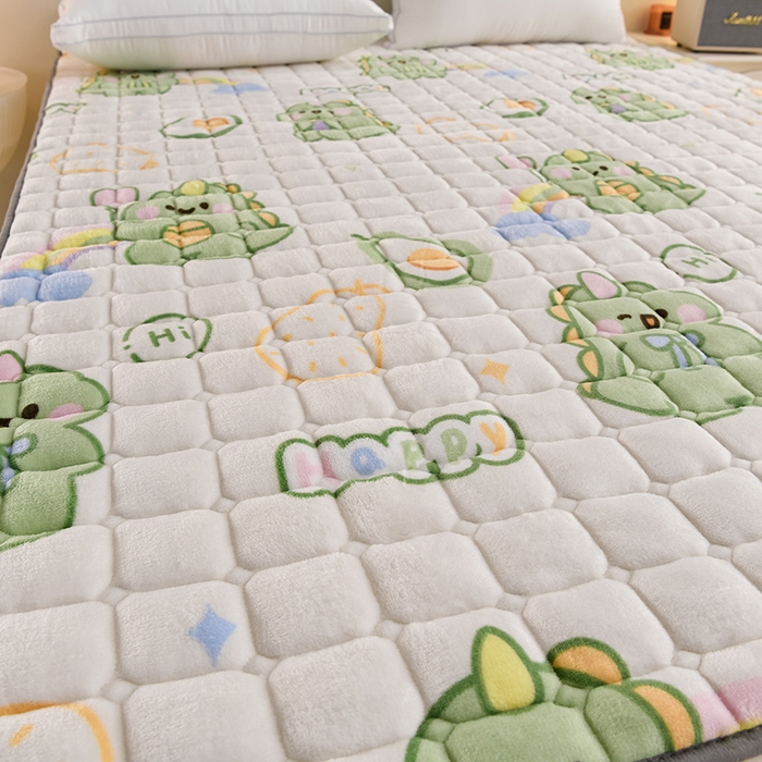 91家纺网 家纺一手货源 找家纺 富威堡家纺 2025新款牛奶绒棉花床护垫可水洗床垫保暖薄床褥学生榻榻米垫子 宝贝奶龙