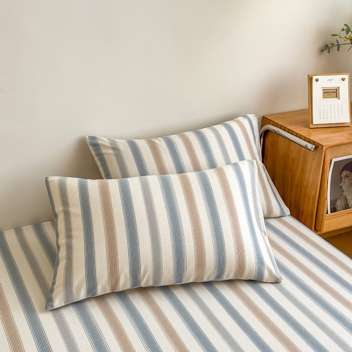 91家纺网 家纺一手货源 找家纺 芃成家纺 2024新款原棉加厚生态磨毛单床单 气质细条