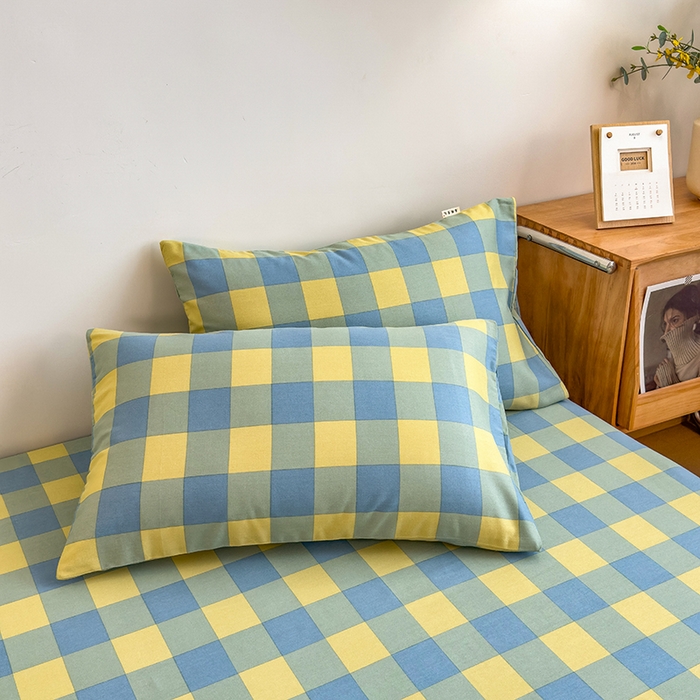 91家纺网 家纺一手货源 找家纺 芃成家纺 2024新款原棉加厚生态磨毛单枕套 蓝黄中格