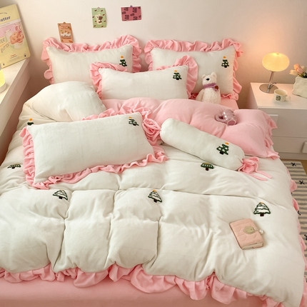 丝印良品 2024秋冬韩版公主风牛奶绒四件套 圣诞树