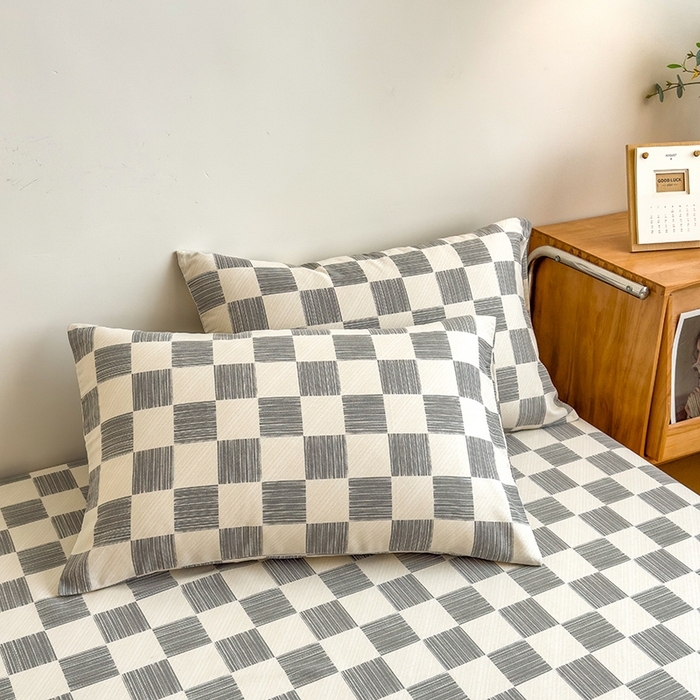 91家纺网 家纺一手货源 找家纺 芃成家纺 2024新款原棉加厚生态磨毛单床单 塔罗方格