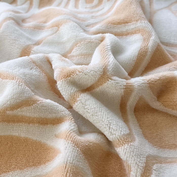 91家纺网 家纺一手货源 找家纺 晚依家纺 2024新款230g全消光牛奶绒四件套 陌上花开-驼棕