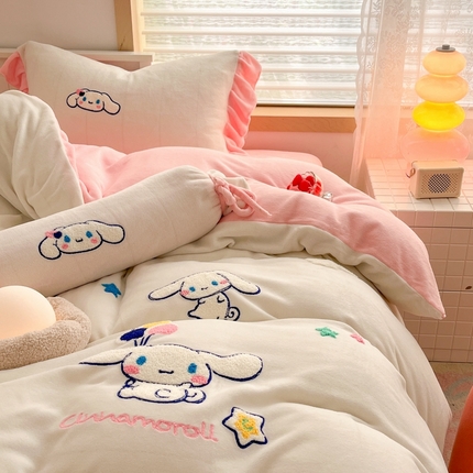 丝印良品 2024秋冬卡通毛巾绣牛奶绒四件套 萌萌狗