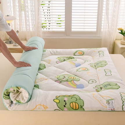 91家纺网 家纺一手货源 找家纺 （总）富威堡家纺 2025新款高克重牛奶绒棉花床垫系列