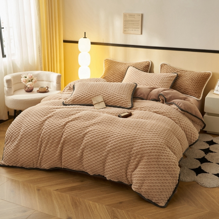 91家纺网 家纺一手货源 找家纺 吾诺家居 2024新款大豆豆绒可拆洗冬被 大豆豆-驼