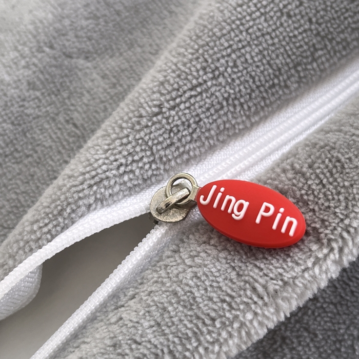 91家纺网 家纺一手货源 找家纺 晚依家纺 2024新款230g全消光牛奶绒四件套 陌上花开-蓝灰