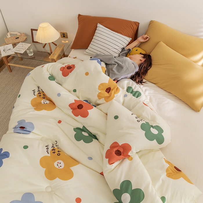 91家纺网 家纺一手货源 找家纺 莱福仕家纺 2024新款全棉13070四季被冬被被子被芯 太阳花