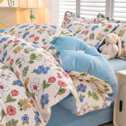 91家纺网 家纺一手货源 找家纺 （总）斯尔顿 2025新款230g小清新高克重牛奶绒四件套