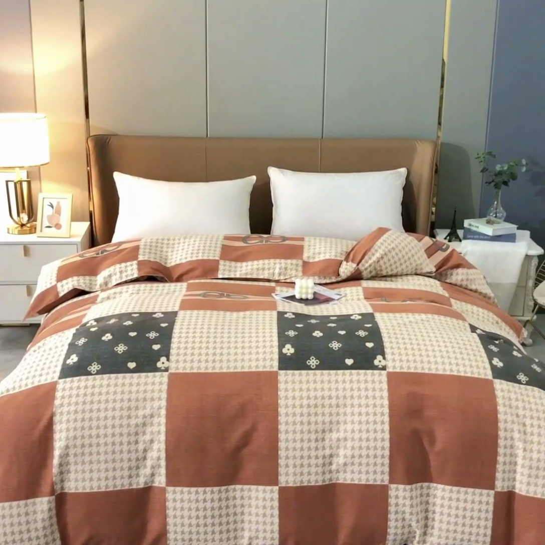 91家纺网 家纺一手货源 找家纺 晶缦家纺 2024新款典雅系-全棉活性磨毛多规格单品被套 千鸟格