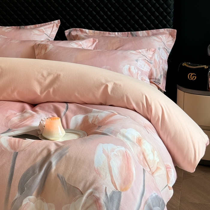 91家纺网 家纺一手货源 找家纺 涵宸家纺 2024新款全棉磨毛数码印花四件套 郁金香-粉