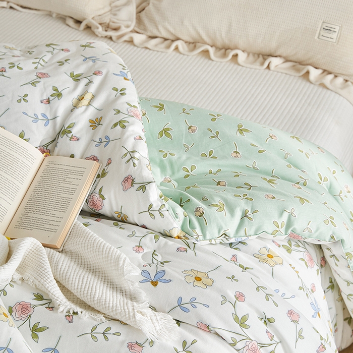 91家纺网 家纺一手货源 找家纺 莱福仕家纺 2024新款全棉13070四季被冬被被子被芯 情人花园