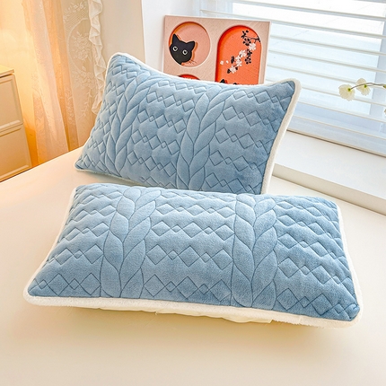 91家纺网 家纺一手货源 找家纺 （总）眠势力 2025新款牛奶绒夹棉枕套麦穗款冬季保暖