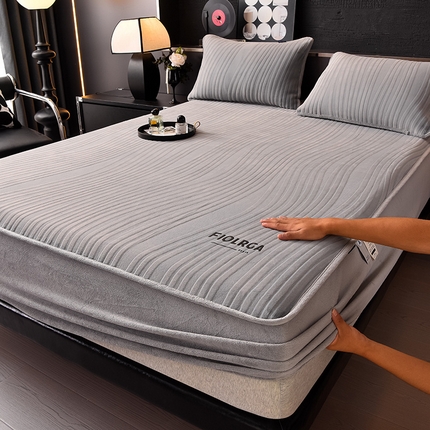 91家纺网 家纺一手货源 找家纺 好眠好梦家纺 2024新款慕丝牛奶绒单床笠 高级灰