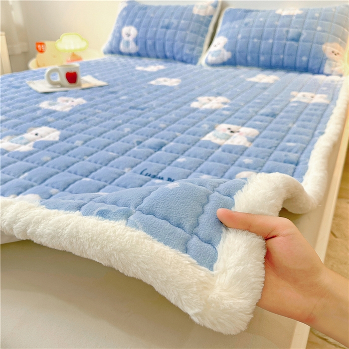 91家纺网 家纺一手货源 找家纺 喜居 2024新款印花牛奶绒床褥垫加厚宝宝绒床褥子床垫薄床垫 幸运狗