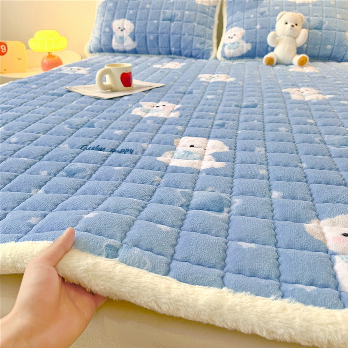 91家纺网 家纺一手货源 找家纺 喜居 2024新款印花牛奶绒床褥垫加厚宝宝绒床褥子床垫薄床垫 幸运狗