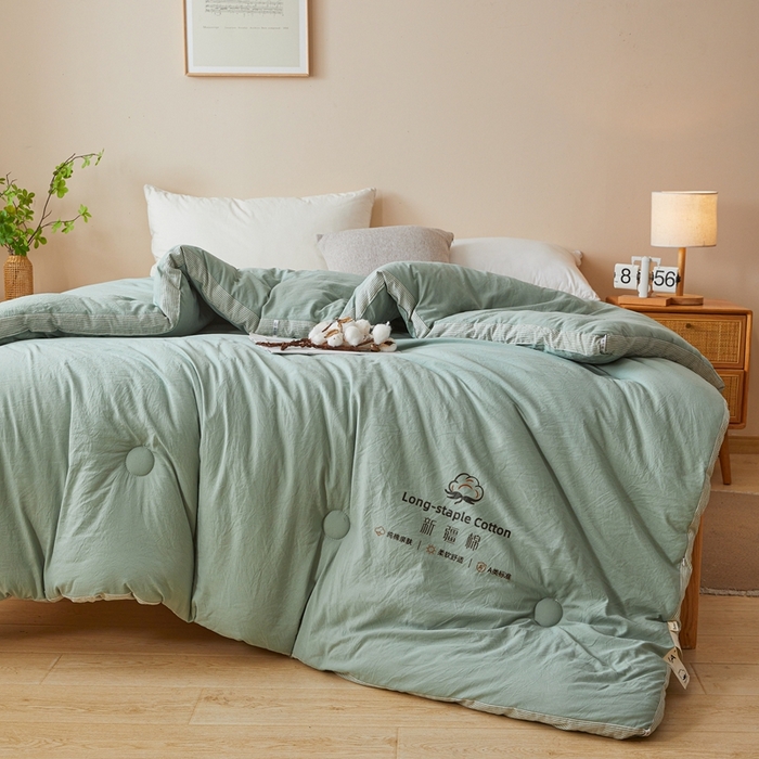 91家纺网 家纺一手货源 找家纺 创优家纺 2025新款无印风立体新疆棉花被被子冬被芯春秋被直播  新疆棉-松绿