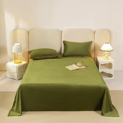 91家纺网 家纺一手货源 找家纺 吾诺家居 2024新款浅爱牛奶绒单品系列-单床单 橄榄绿
