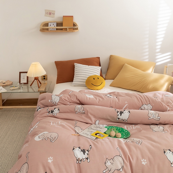 91家纺网 家纺一手货源 找家纺 莱福仕家纺 2024新款全棉13070四季被冬被被子被芯 猫咪宝贝