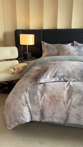 91家纺网 家纺一手货源 找家纺 涵宸家纺 2024新款全棉磨毛数码印花四件套 水墨青花-灰