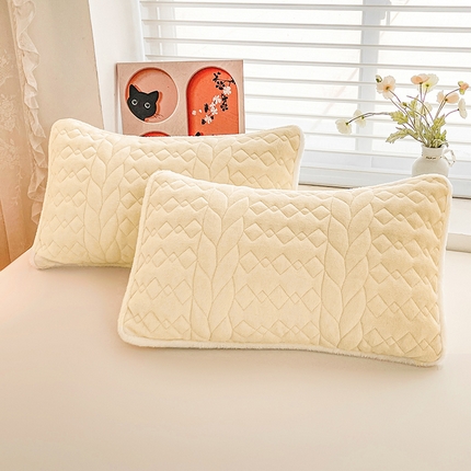 91家纺网 家纺一手货源 找家纺 （总）眠势力 2025新款牛奶绒夹棉枕套麦穗款冬季保暖