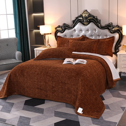 91家纺网 家纺一手货源 找家纺 悦织湾家纺 2025新款梦幻空间色织牛奶绒床盖轻奢纯色床盖三件套 色织牛奶绒床盖深咖