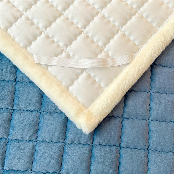 91家纺网 家纺一手货源 找家纺 喜居 2024新款印花牛奶绒床褥垫加厚宝宝绒床褥子床垫薄床垫 暖绒蓝